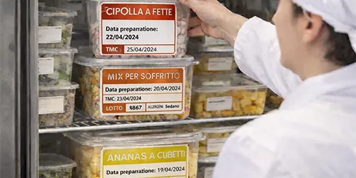 Etichettatura contenitori per alimenti secondo normativa HACCP