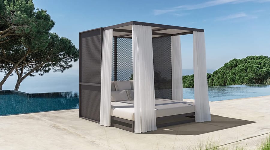 The-factory-outdoor-furniture-collection-vondom_9_900x500 Lettino con struttura metallica vondom