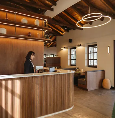Reception hotel e area welcome: arredare l'accoglienza nella hospitality