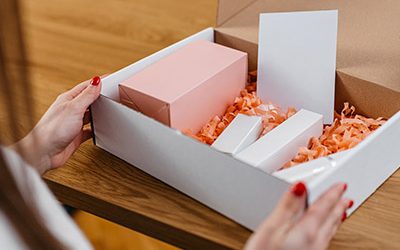 Imballaggi per e-commerce: la Customer Experience inizia con la scatola